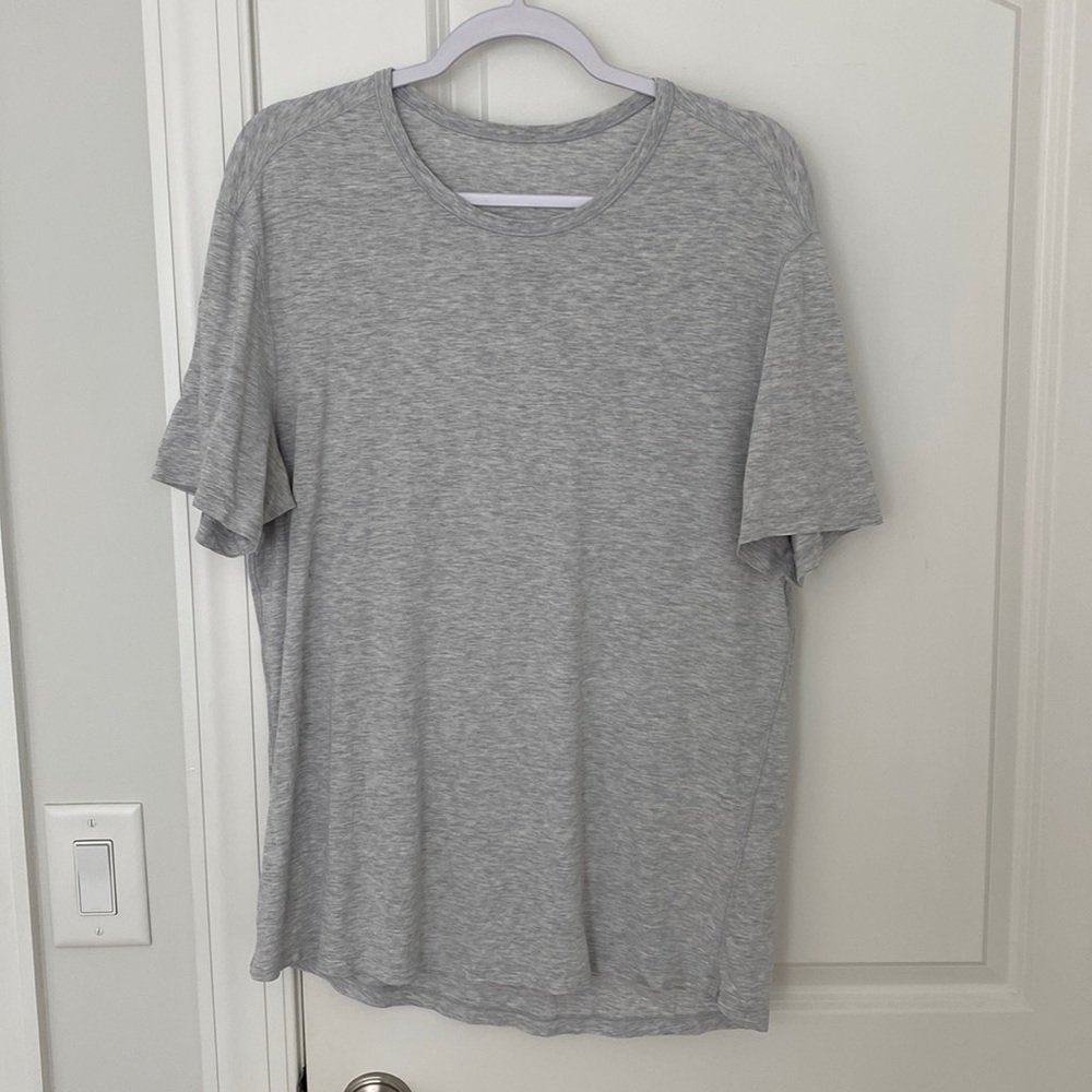 Men’s Lululemon 5-year Basic Tee - Large